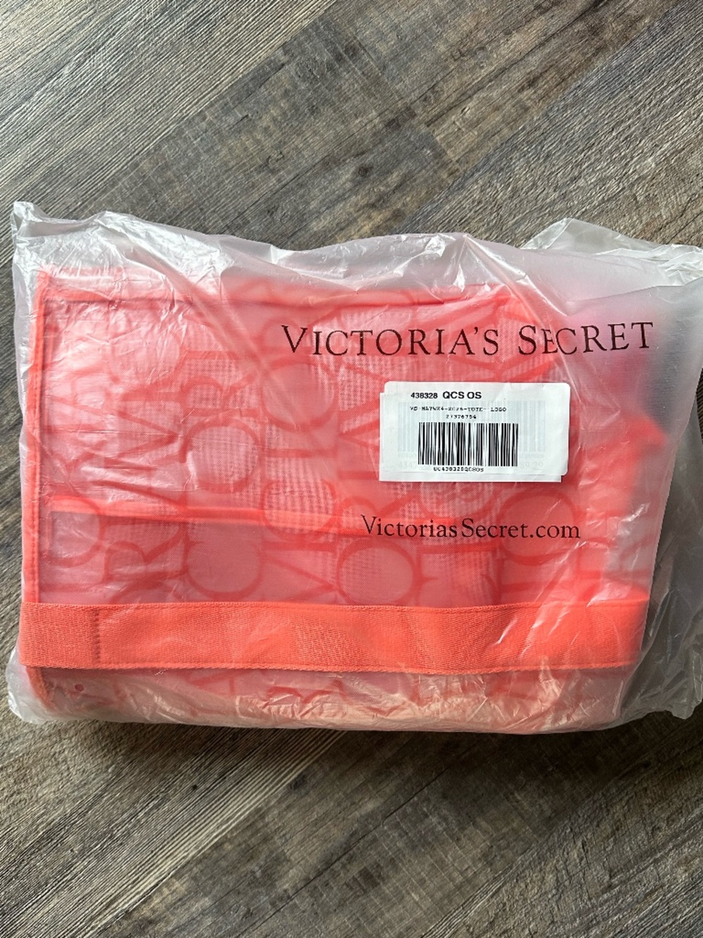 🔥 Victoria's Secret Mesh Beach Tote Bag & Towel Set - Brand New - Picture 5 of 5
